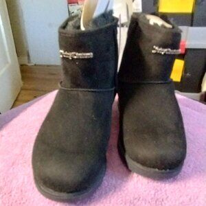 NWT Juicy Couture Black Suede Boots Fur inside for Women-- 6M--600
